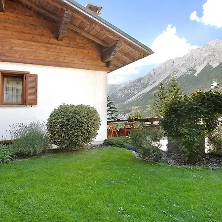 Aria Di Casa Reit *